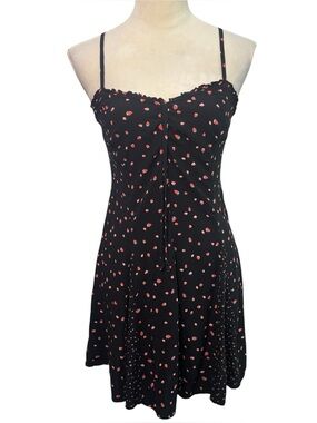 Wild Fable Black Strawberry Print Smocked Sundress Medium Summer Mini Dress